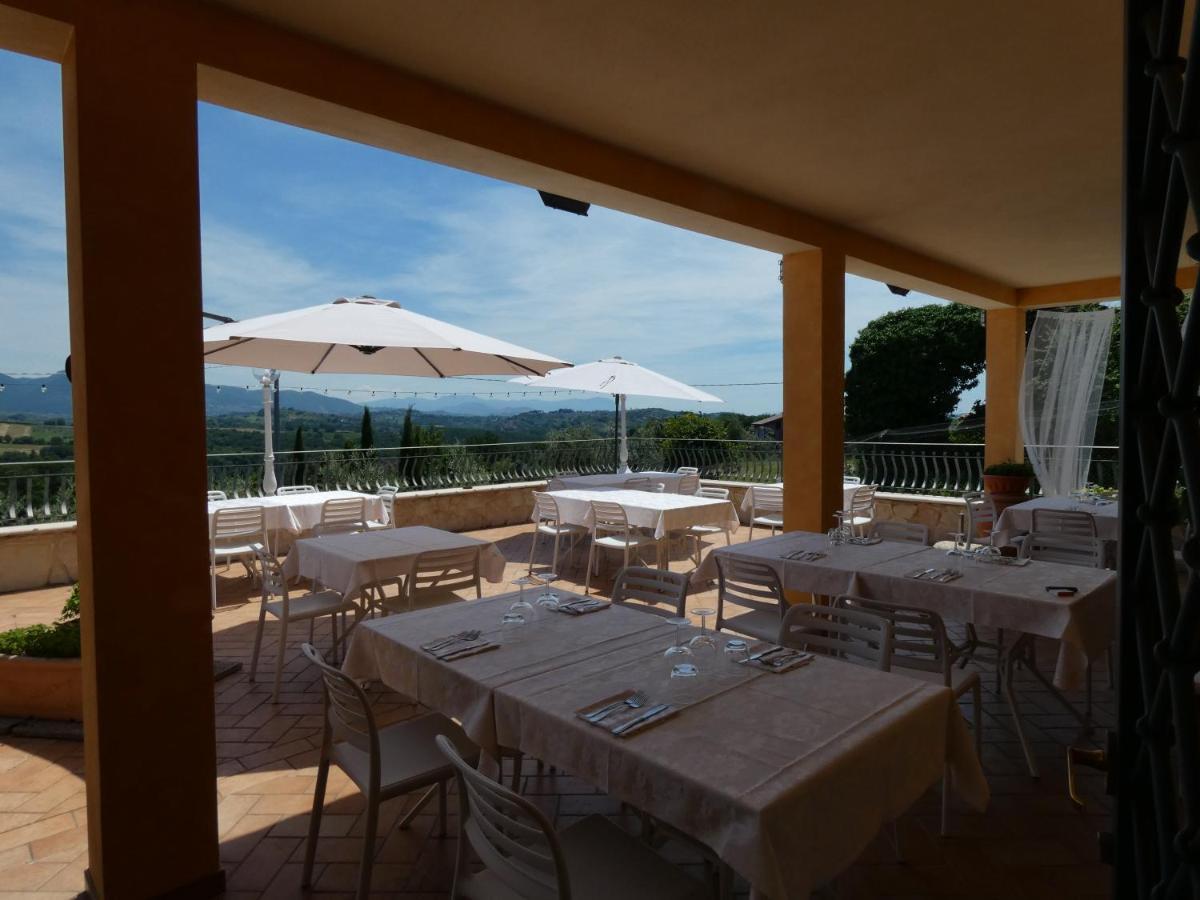 I Due Melograni Agriresort Tarano Exterior photo