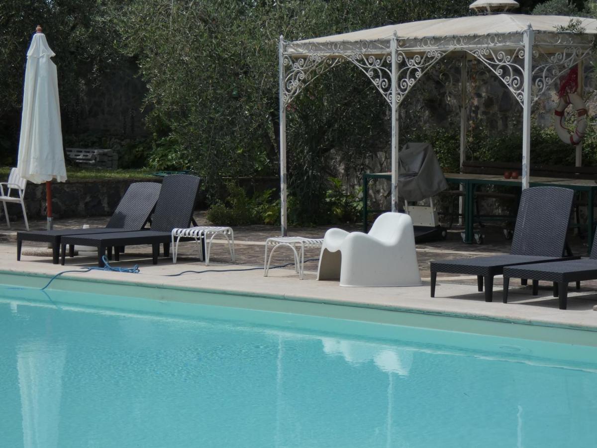 I Due Melograni Agriresort Tarano Exterior photo